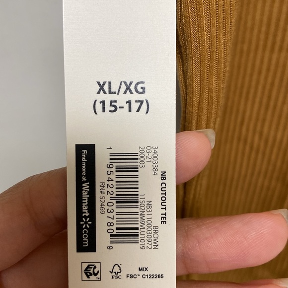 Brown cut out tee - Picture 6 of 6